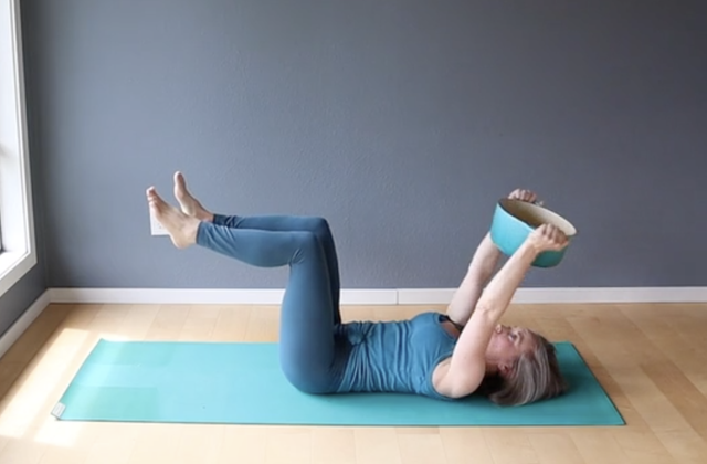 Mobility + Strength with Amanda Ford